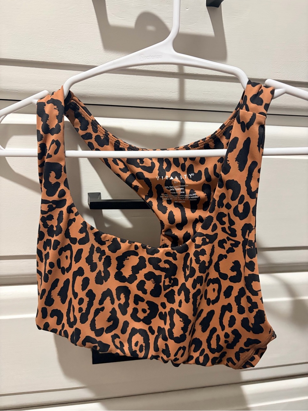 Vitality Leopard Print Scoop-Back Sports Bra Tank Top - Tan/Black